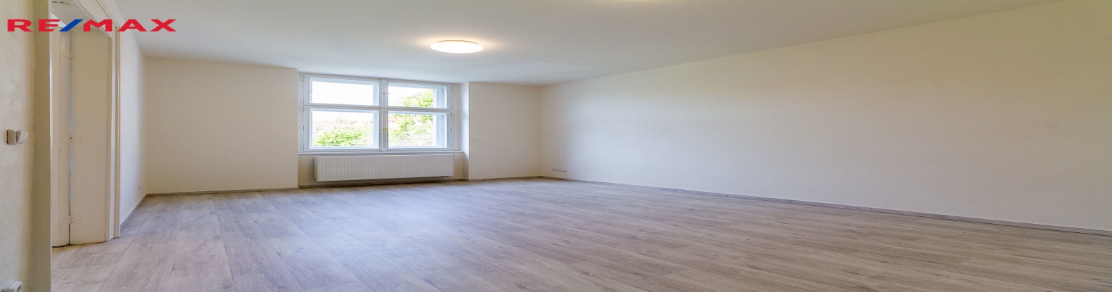 Puškinovo náměstí, Praha, 16000, 1 Bedroom Bedrooms, ,1 BathroomBathrooms,Byt,For Rent,Puškinovo náměstí,1000